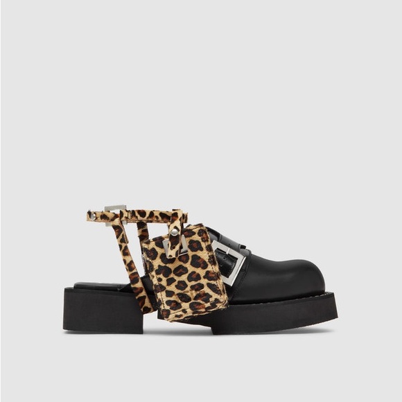 GCDS X CLARKS PONY SKIN POCKET GAITER - Picture 2 of 9